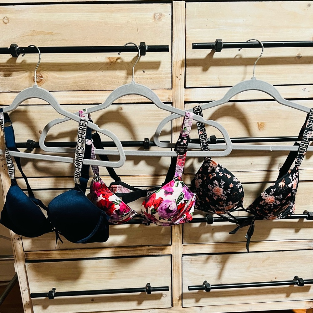 3 Victoria’s Secret Rhinestone Bras 34a NEW - Picture 5 of 5